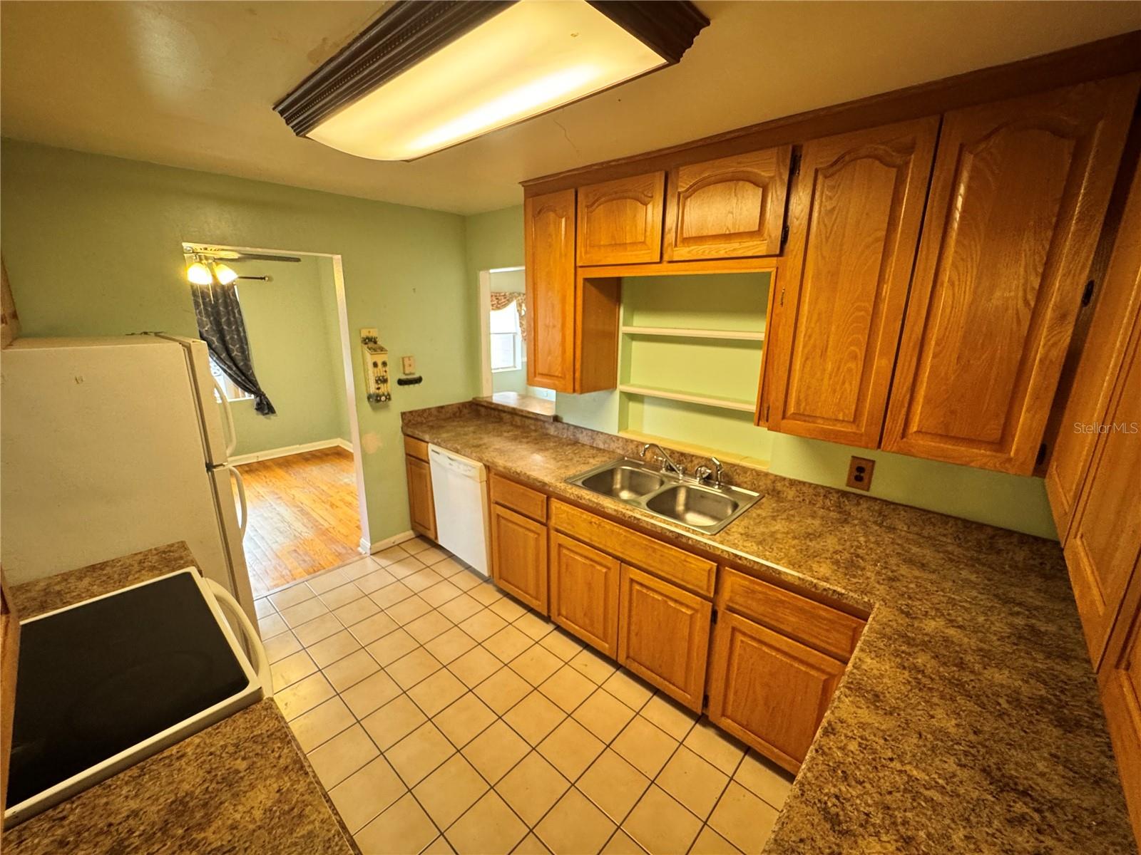 Image 7 of 30 For 2506 Delaney Avenue