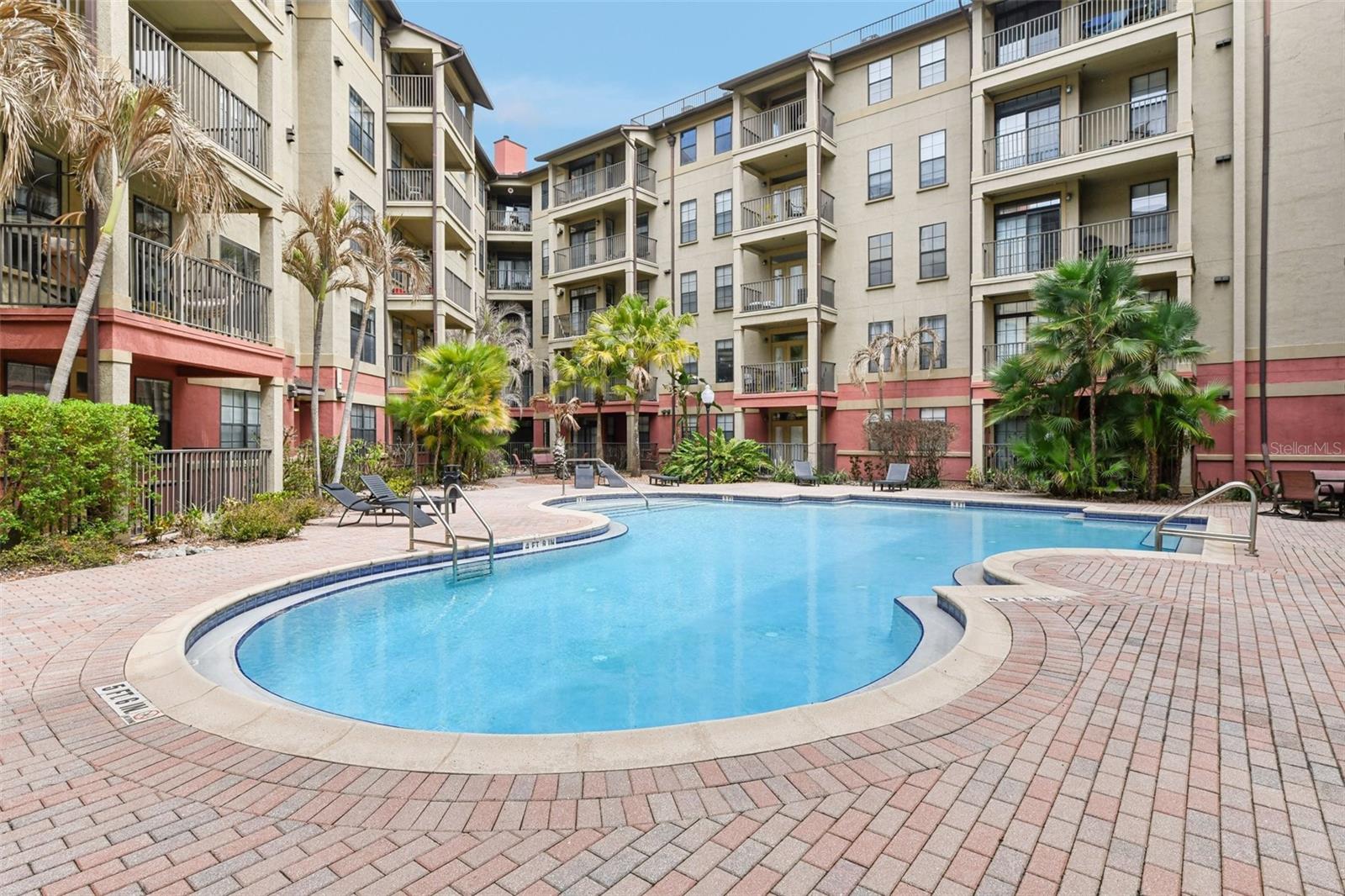 Image 43 of 46 For 911 Orange Avenue 101