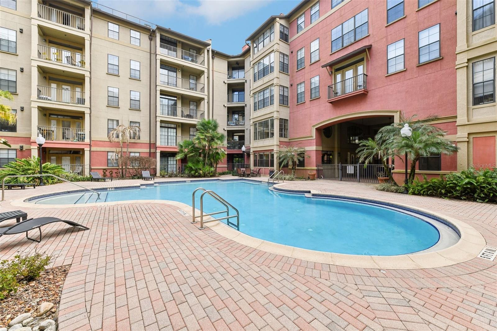 Image 44 of 46 For 911 Orange Avenue 101