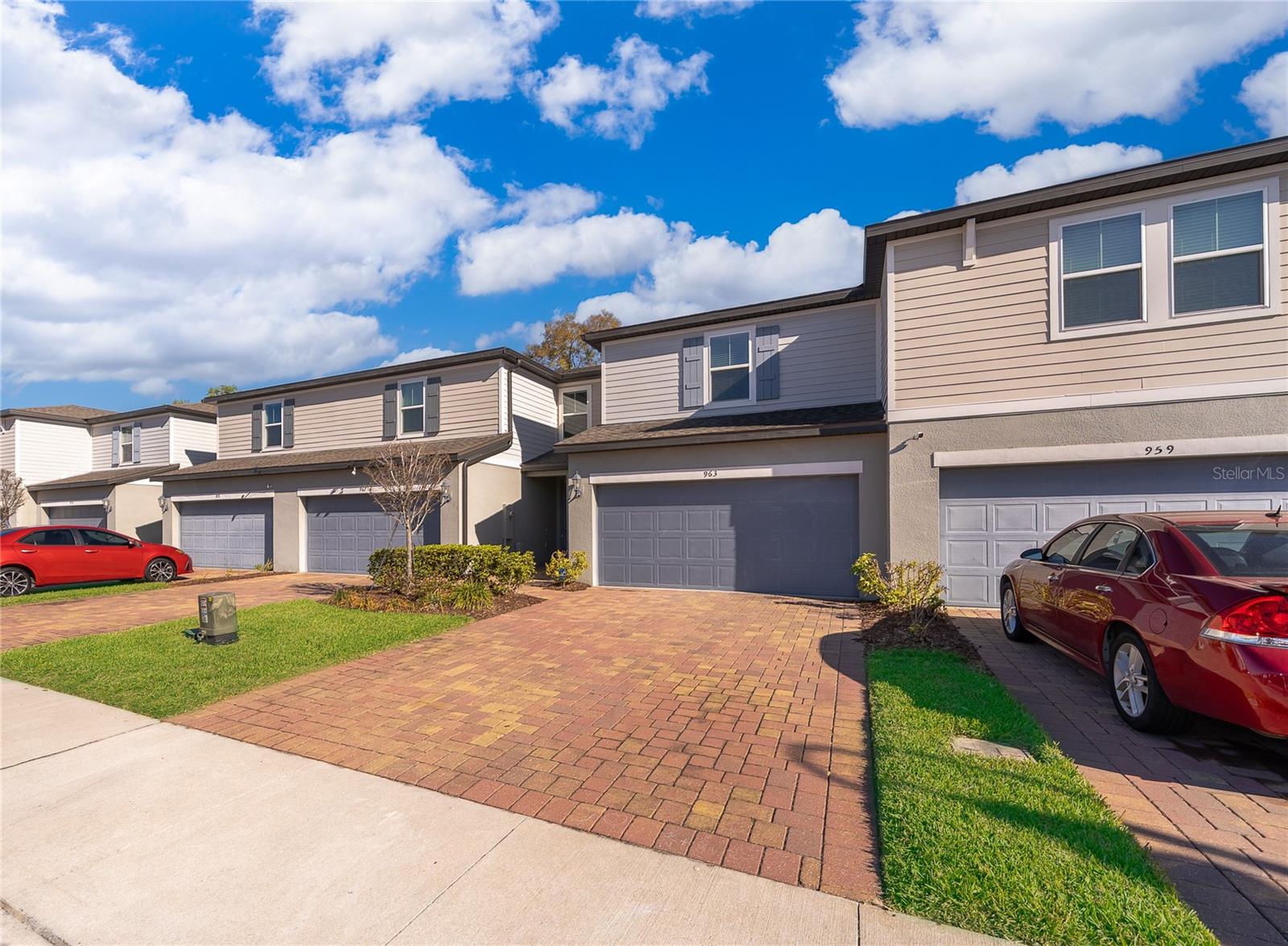 Image 29 of 30 For 963 Robin Holly Street