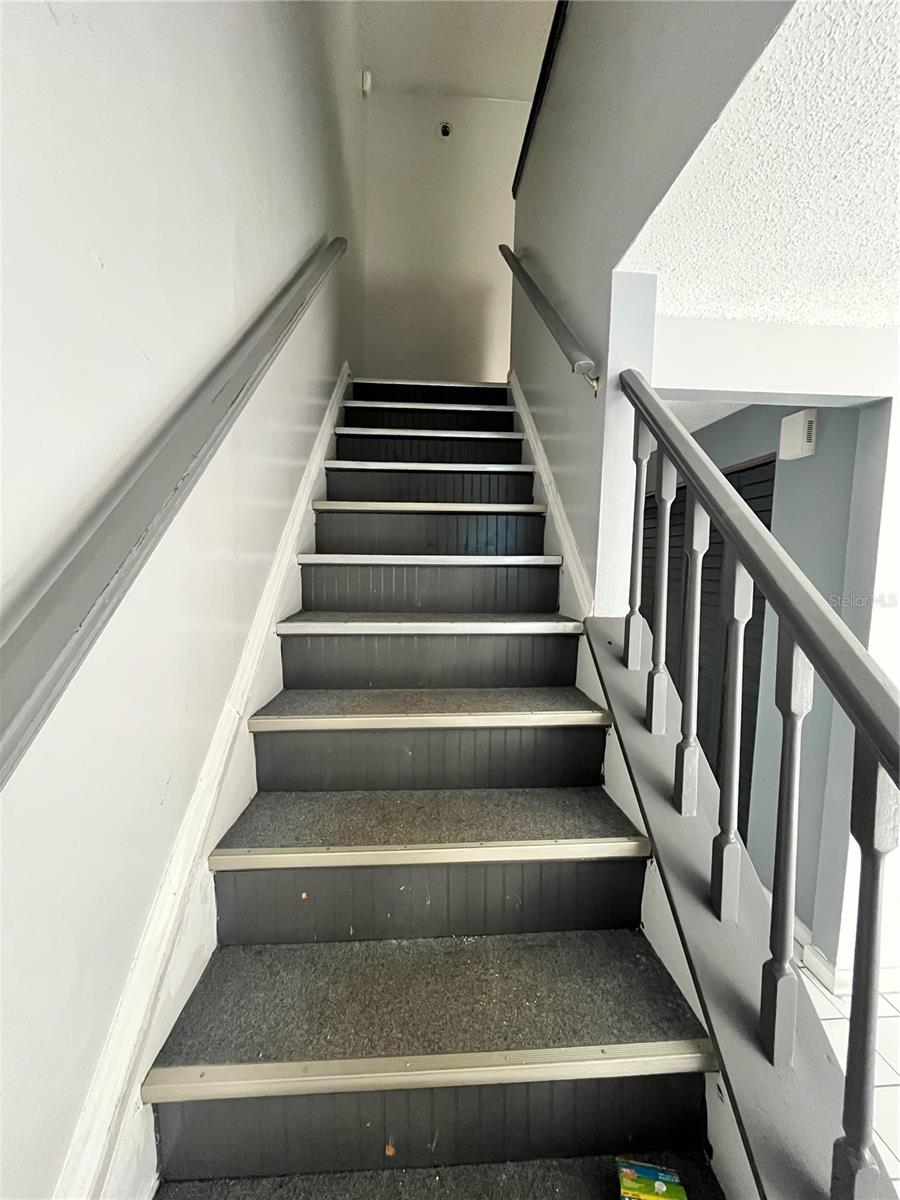 Image 17 of 29 For 4918 Silver Oaks Village F