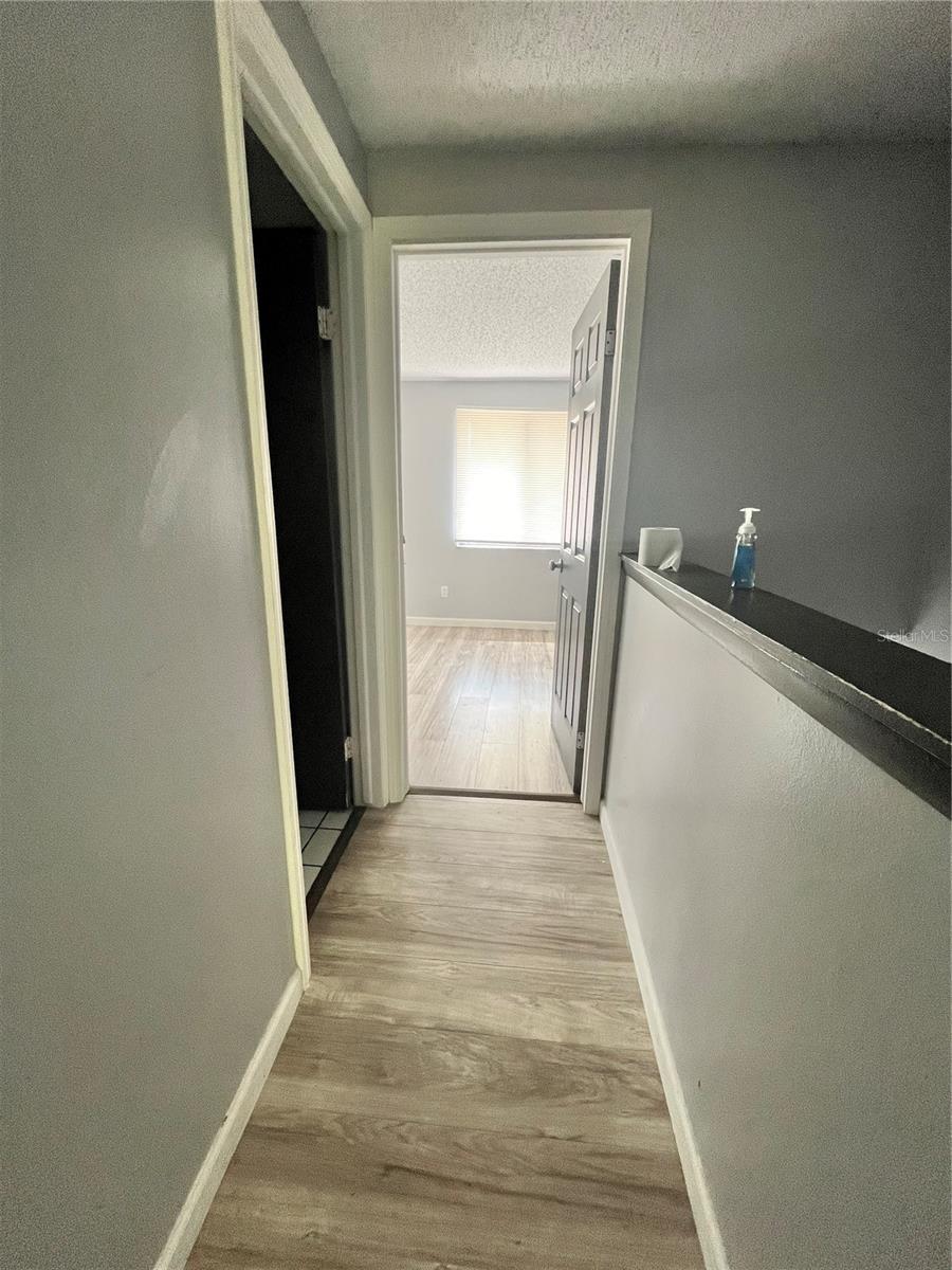 Image 19 of 29 For 4918 Silver Oaks Village F