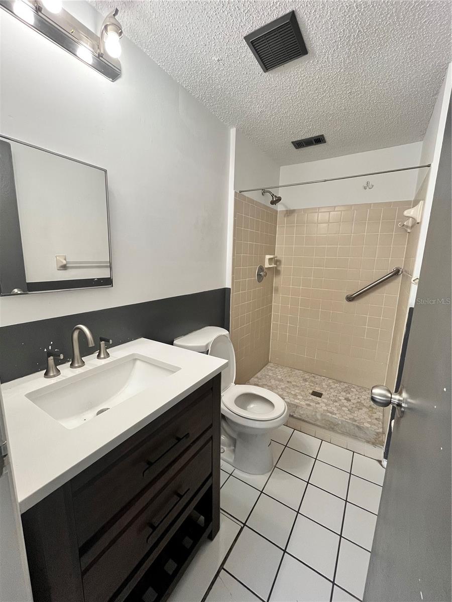 Image 27 of 29 For 4918 Silver Oaks Village F