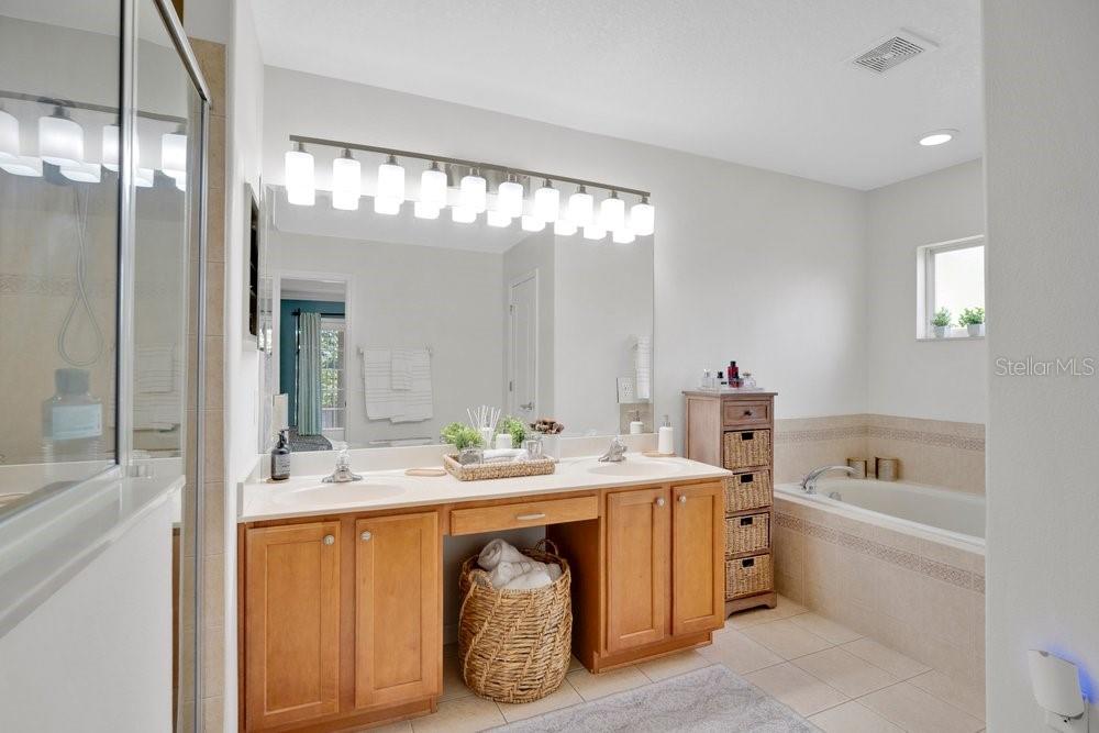 Image 24 of 59 For 5132 Rishley Run Way