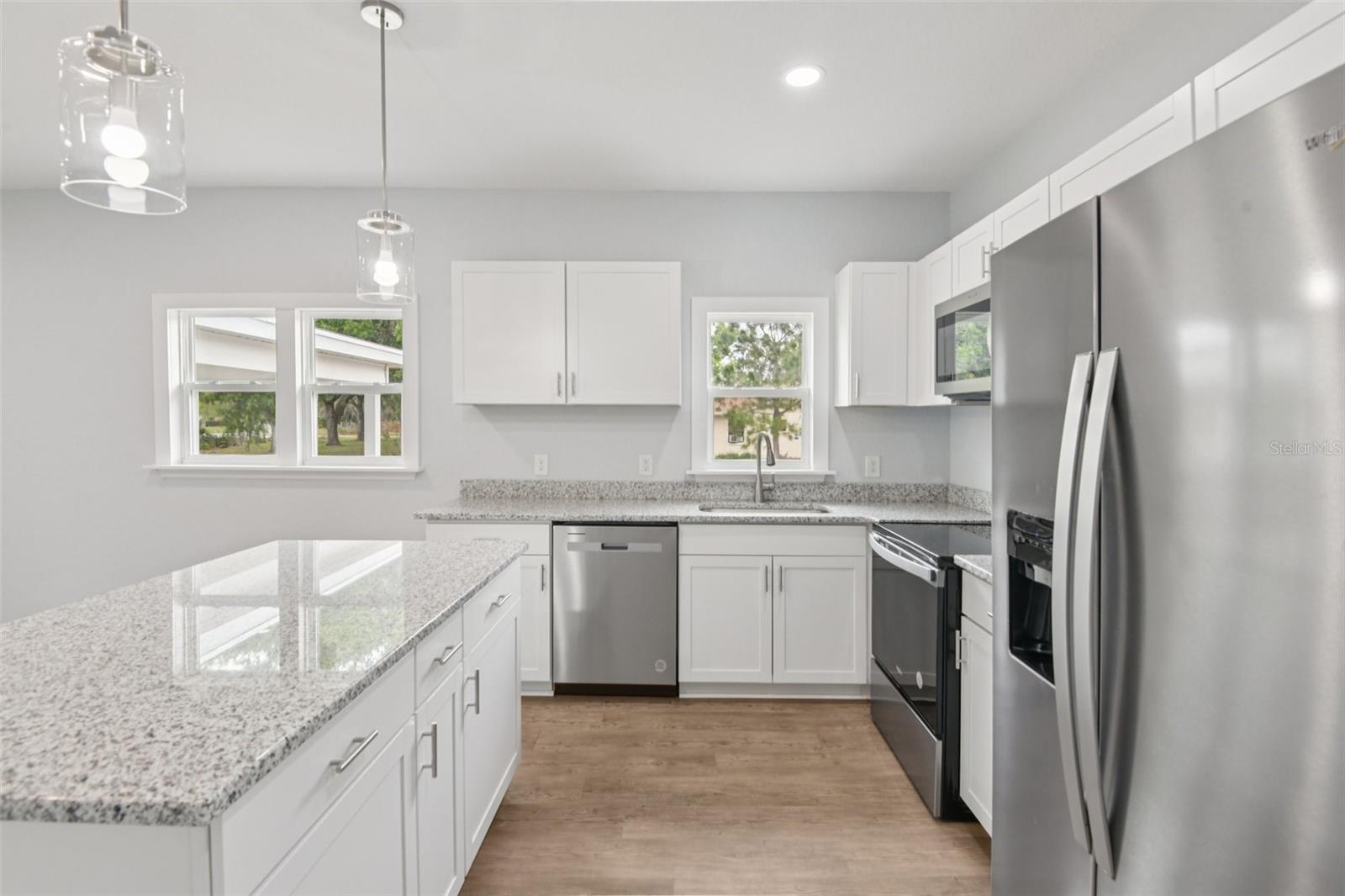 Image 10 of 31 For 3070 Central Avenue