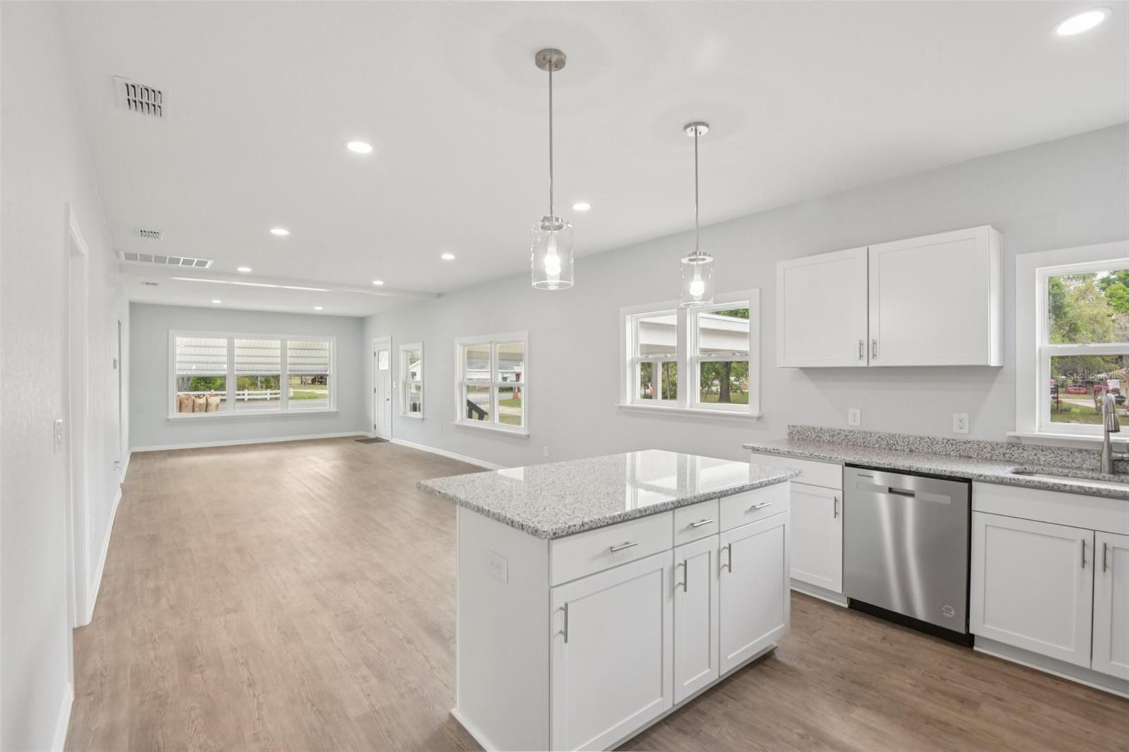 Image 12 of 31 For 3070 Central Avenue