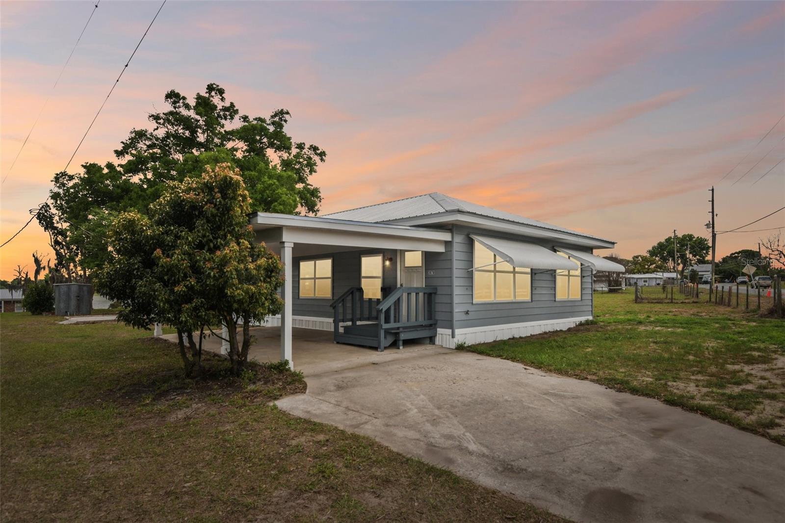 Image 2 of 31 For 3070 Central Avenue