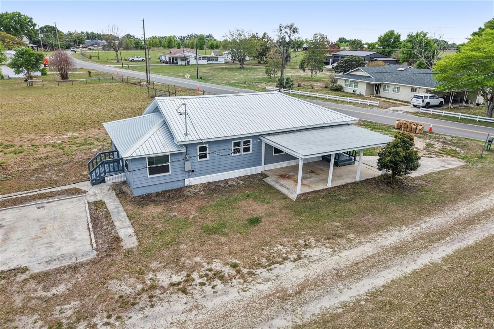 Image 27 of 31 For 3070 Central Avenue