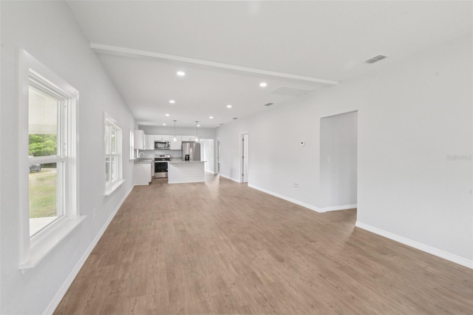 Image 8 of 31 For 3070 Central Avenue