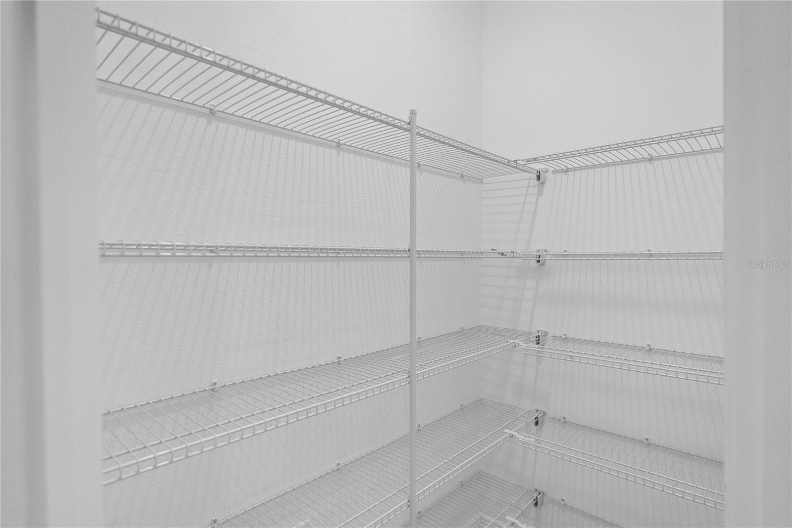 Image 24 of 53 For 15373 Lake Killarney Court