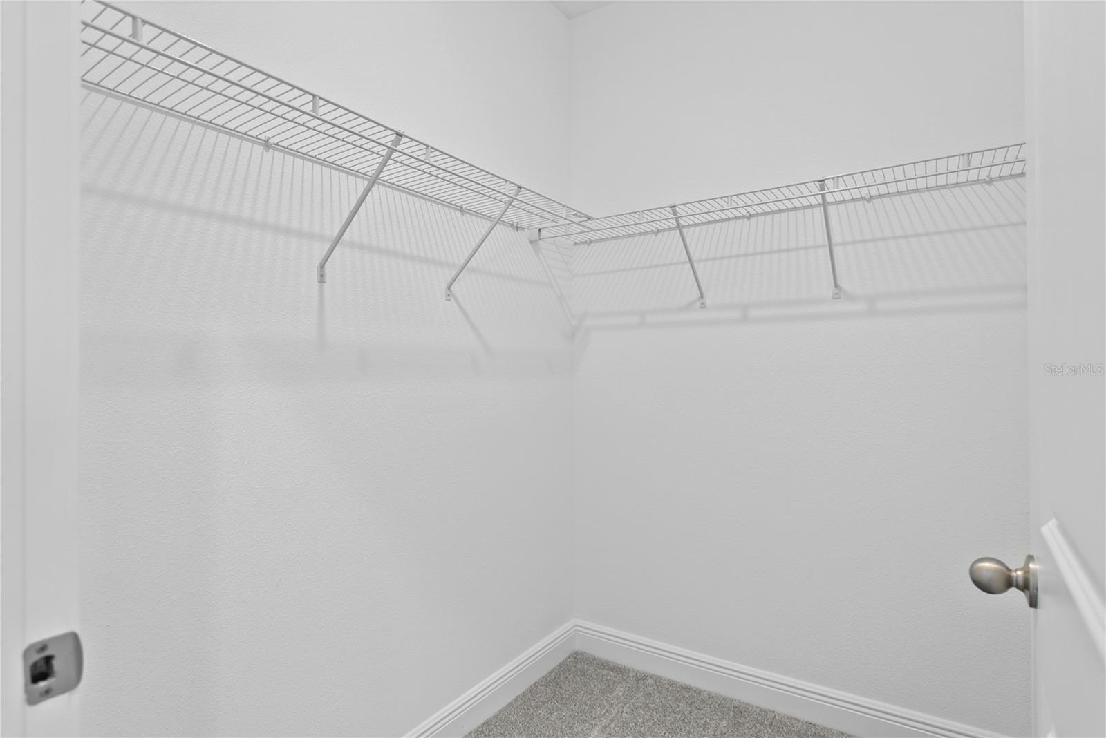 Image 37 of 53 For 15373 Lake Killarney Court