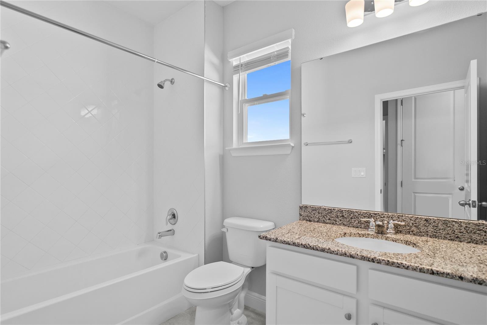 Image 41 of 53 For 15373 Lake Killarney Court