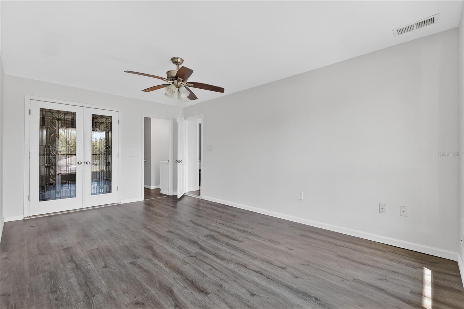 Image 16 of 23 For 1935 Conway Road F6