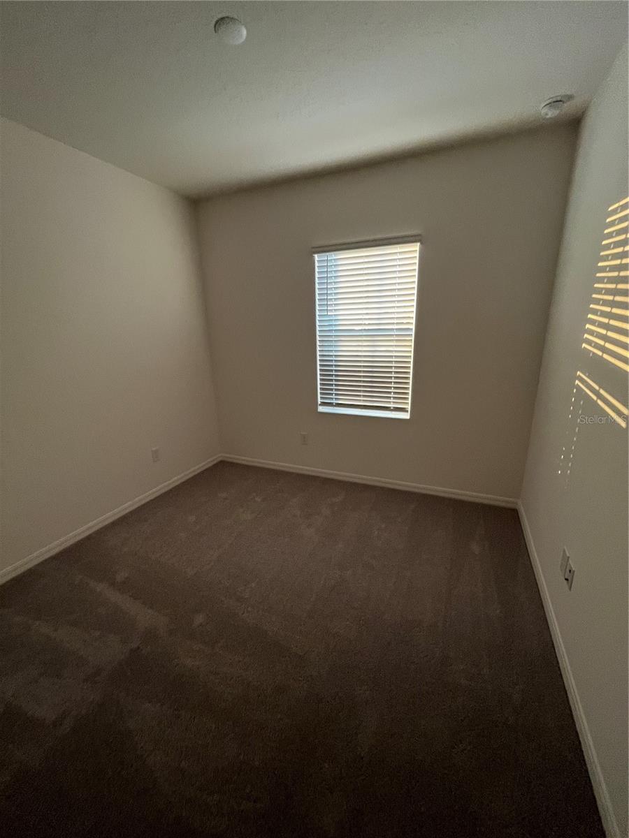 Image 11 of 19 For 1500 Silver Lining Way