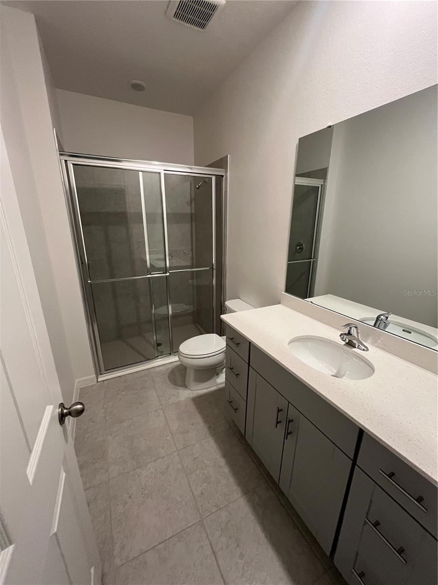 Image 13 of 19 For 1500 Silver Lining Way