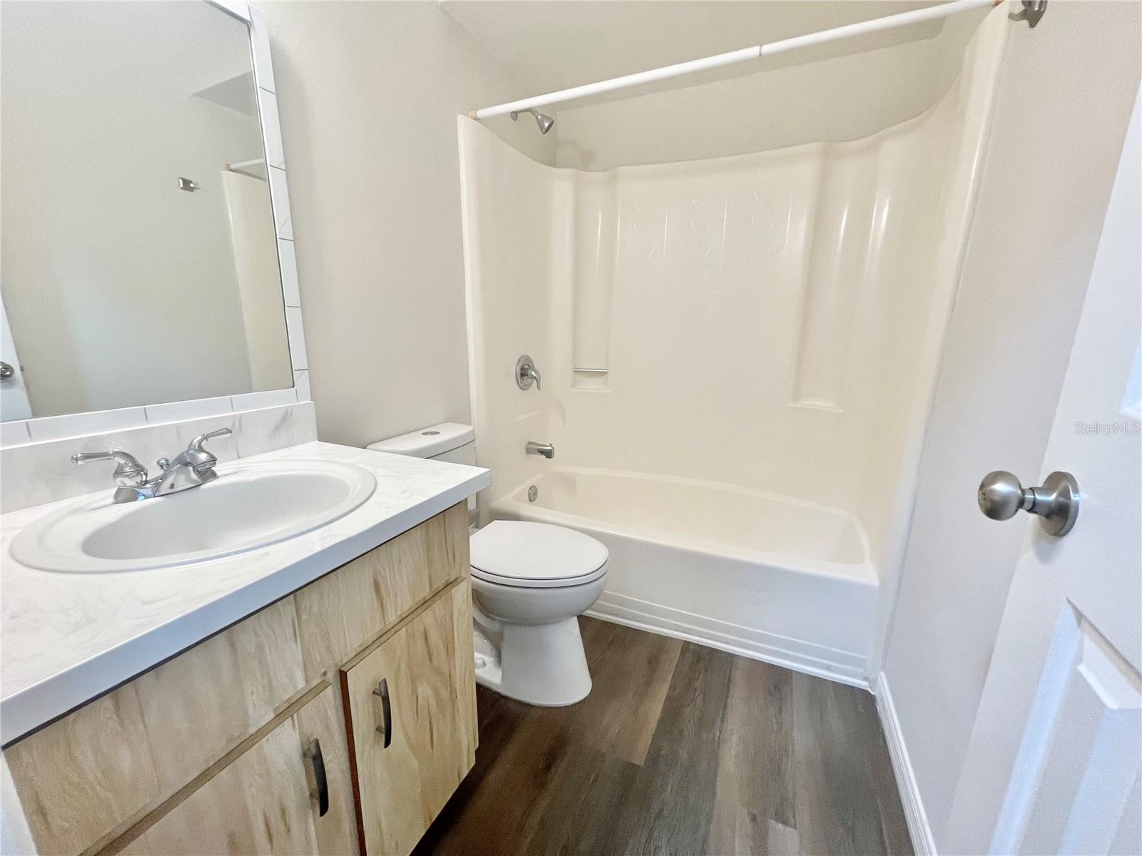 Image 15 of 23 For 80 Windtree Lane 203