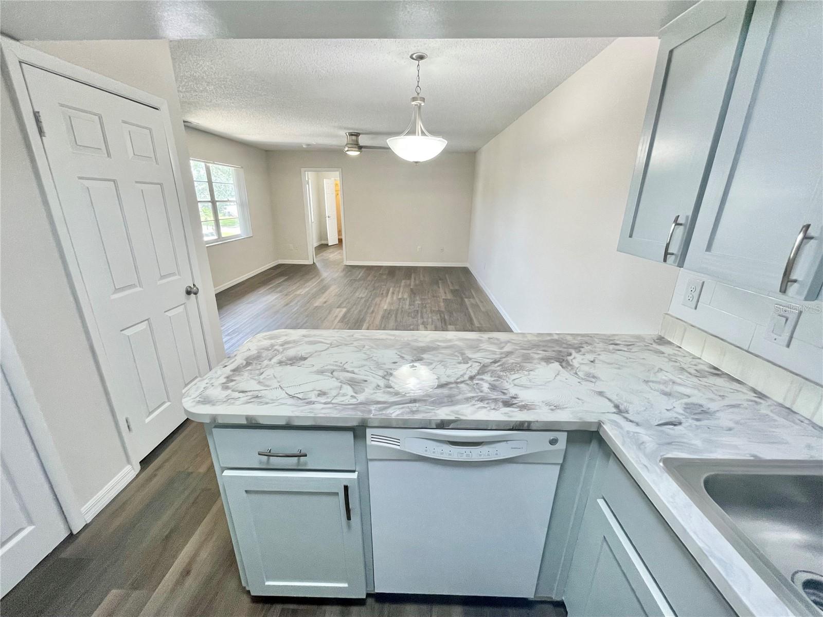 Image 7 of 23 For 80 Windtree Lane 203