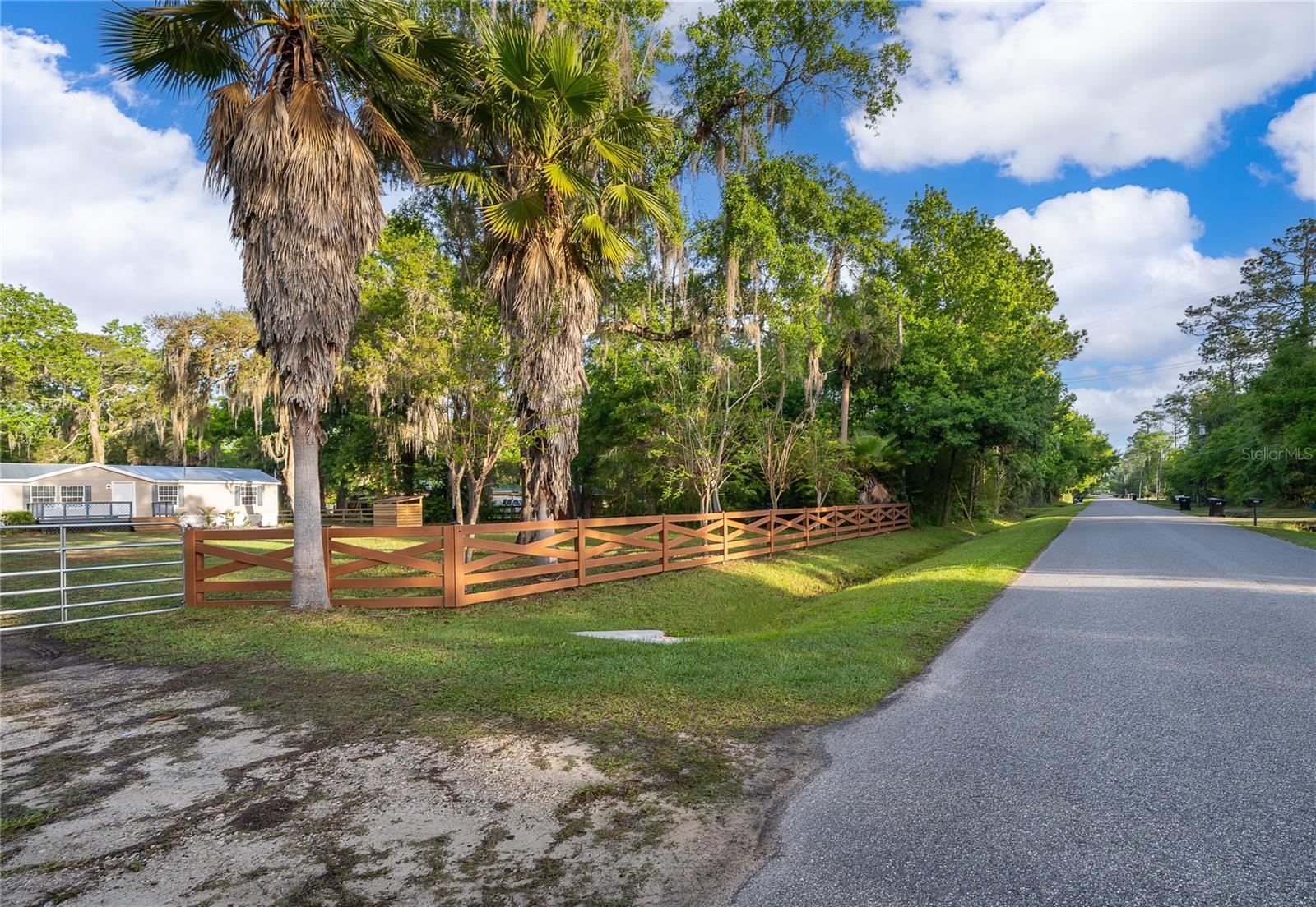 Image 33 of 43 For 1116 Cupid Avenue