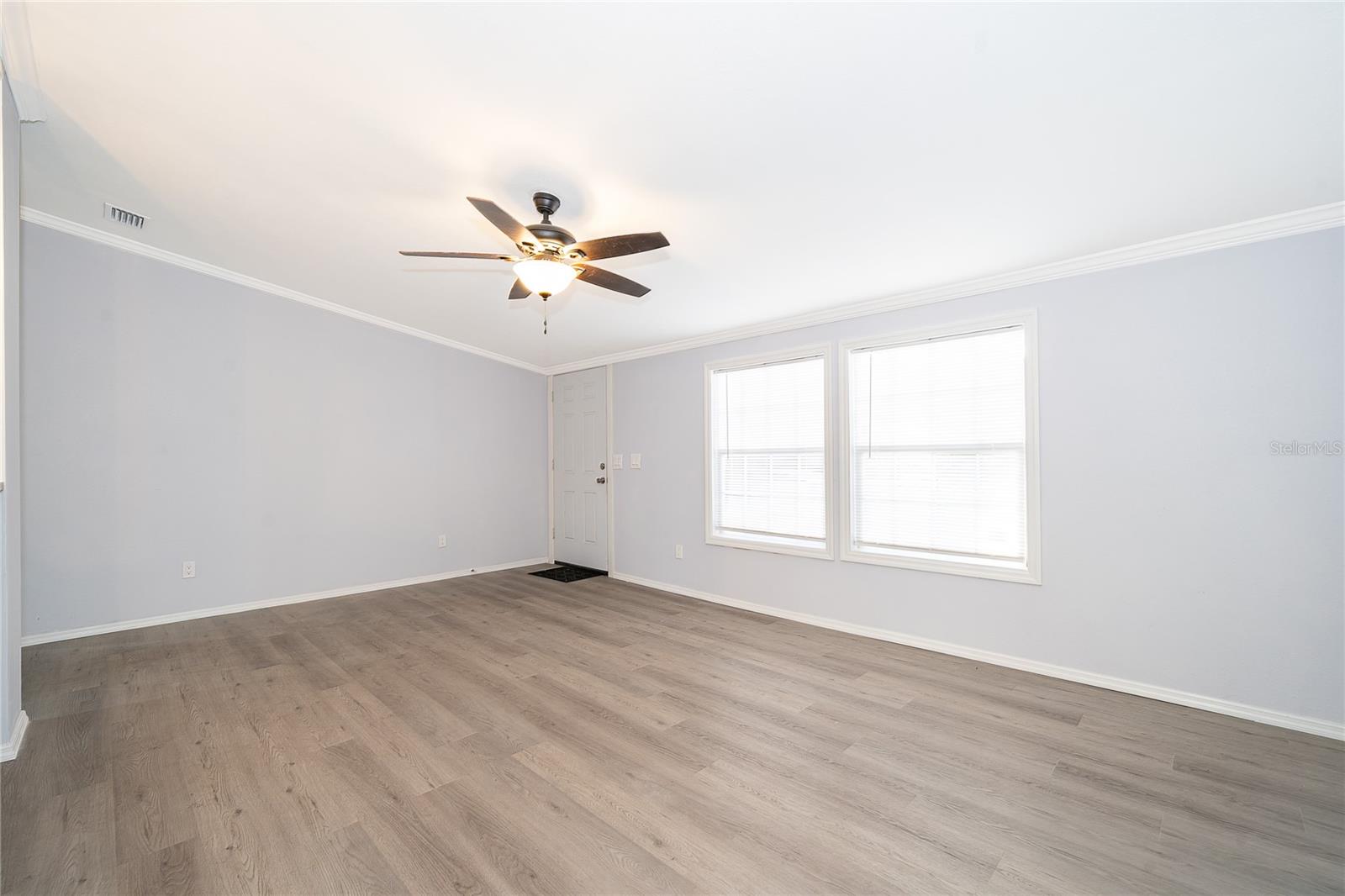 Image 8 of 43 For 1116 Cupid Avenue