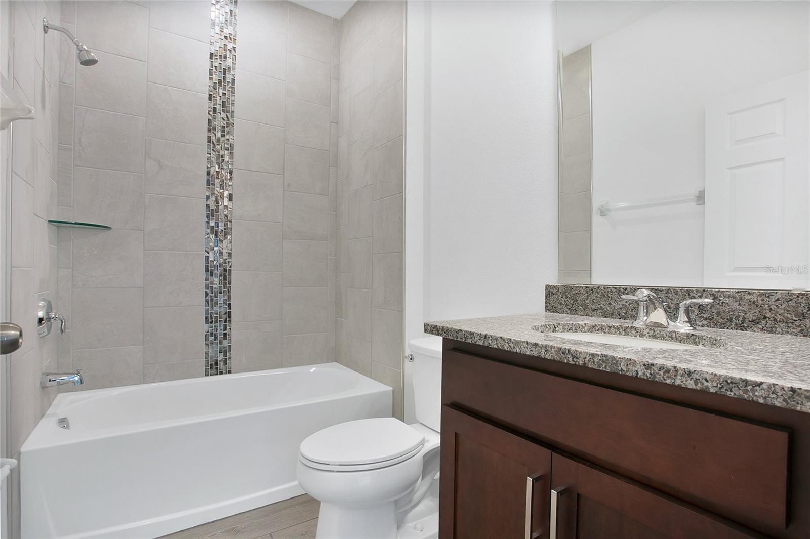 Image 10 of 28 For 7842 Syracuse Drive