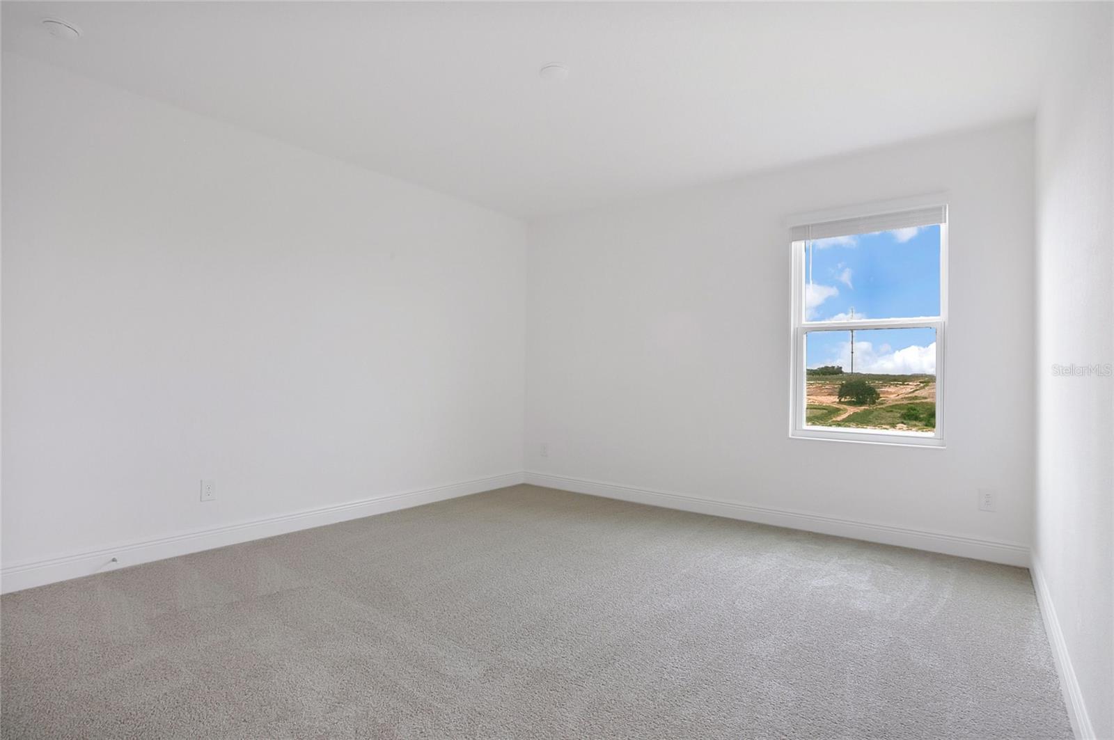 Image 19 of 28 For 7842 Syracuse Drive