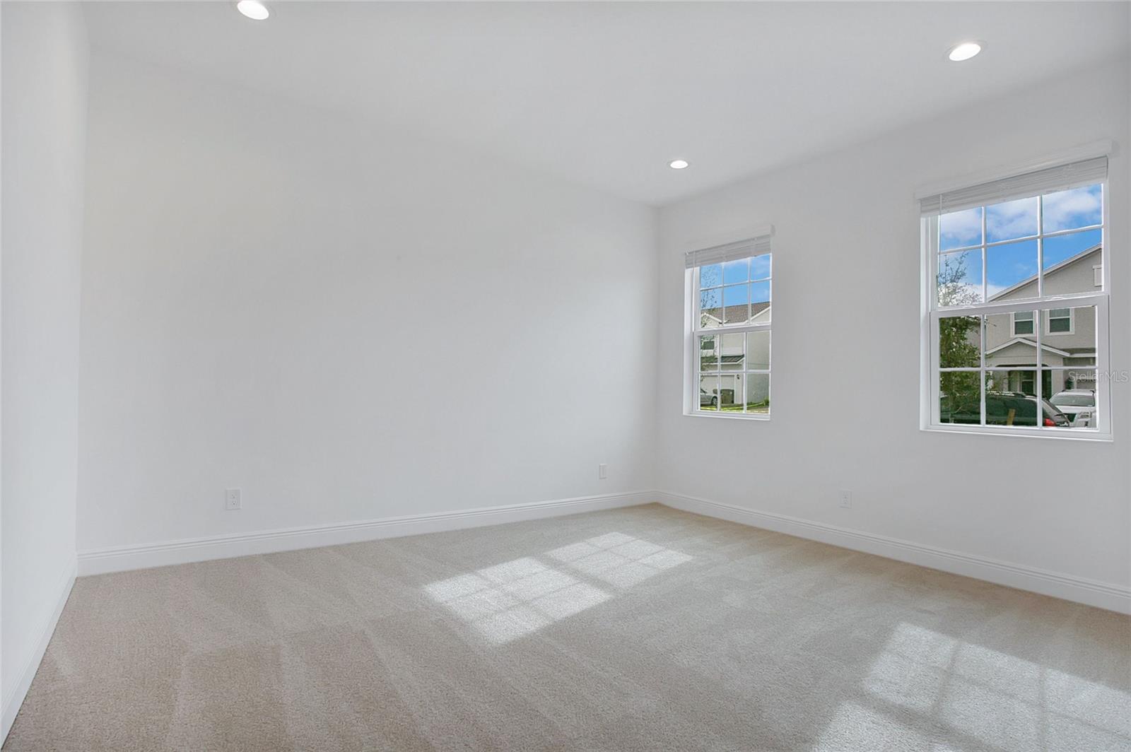 Image 9 of 28 For 7842 Syracuse Drive