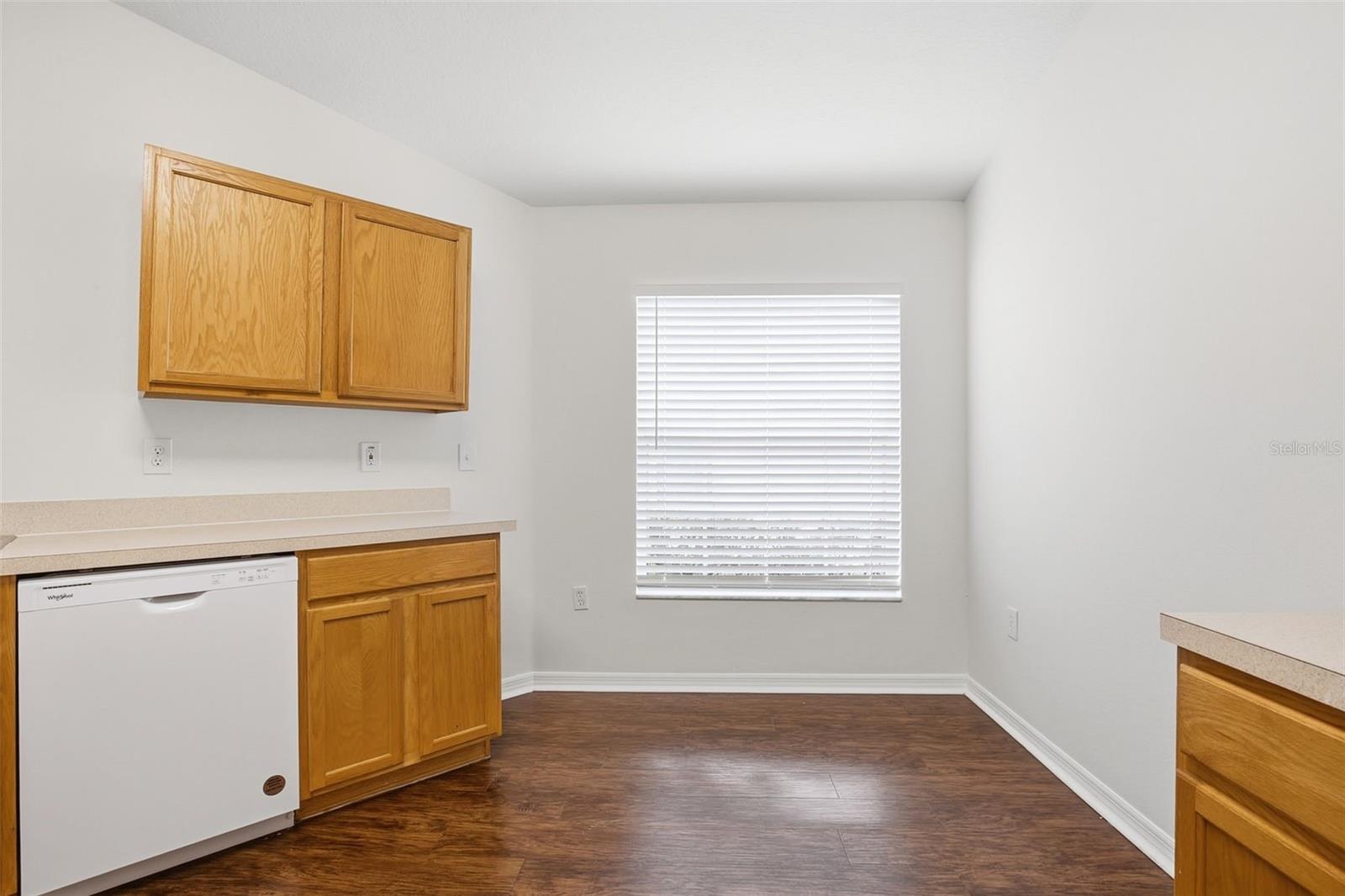 Image 12 of 30 For 5751 Autumn Shire Drive