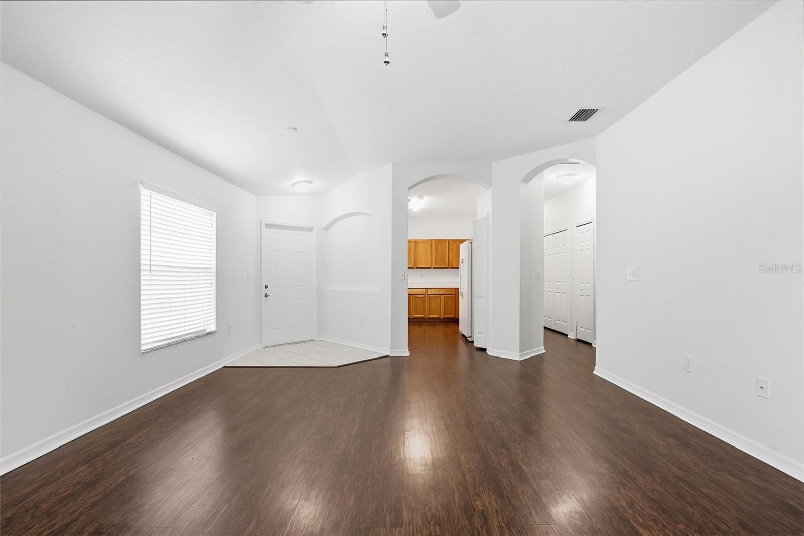 Image 8 of 30 For 5751 Autumn Shire Drive