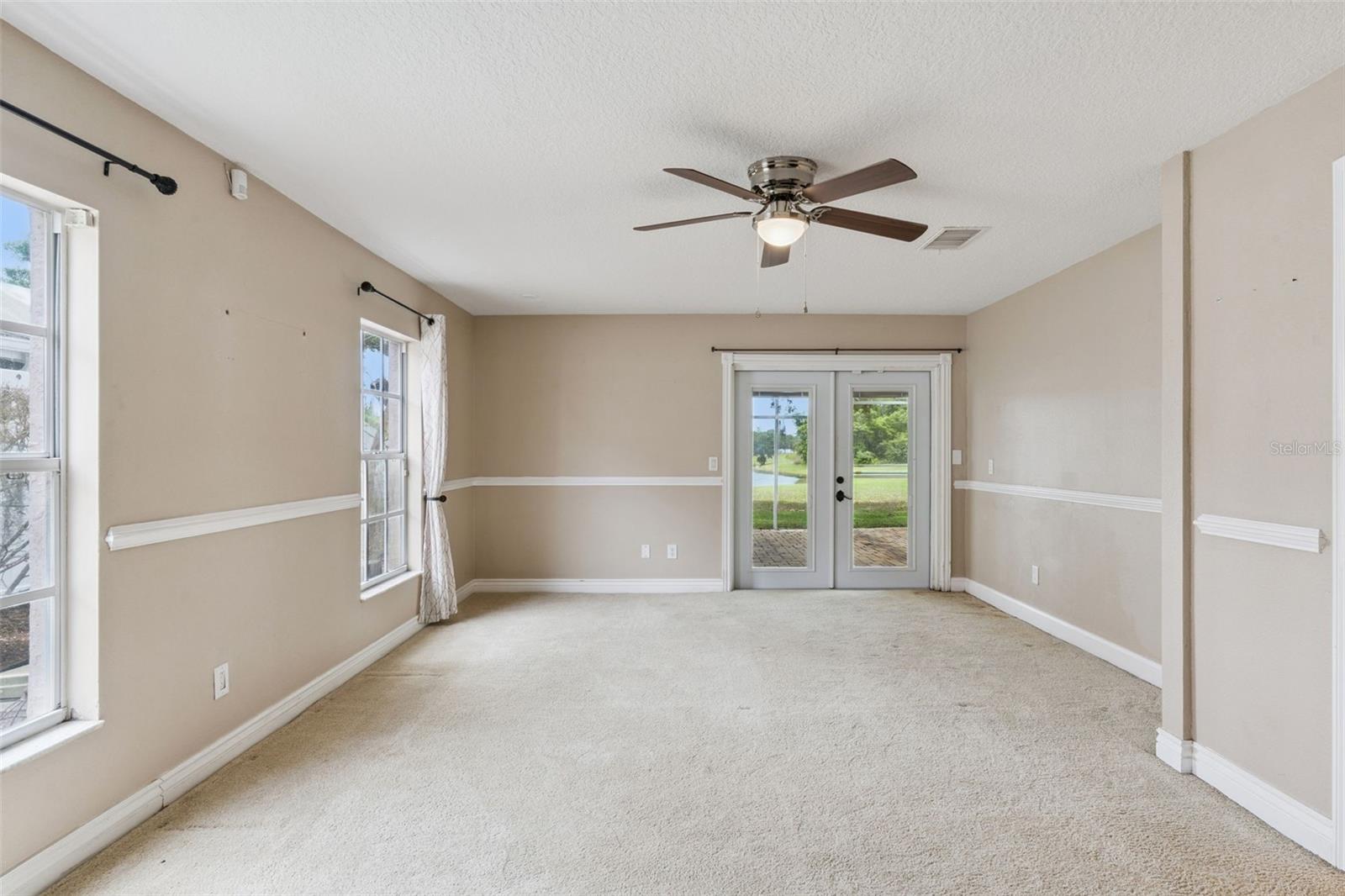 Image 19 of 58 For 12406 Harney Drive