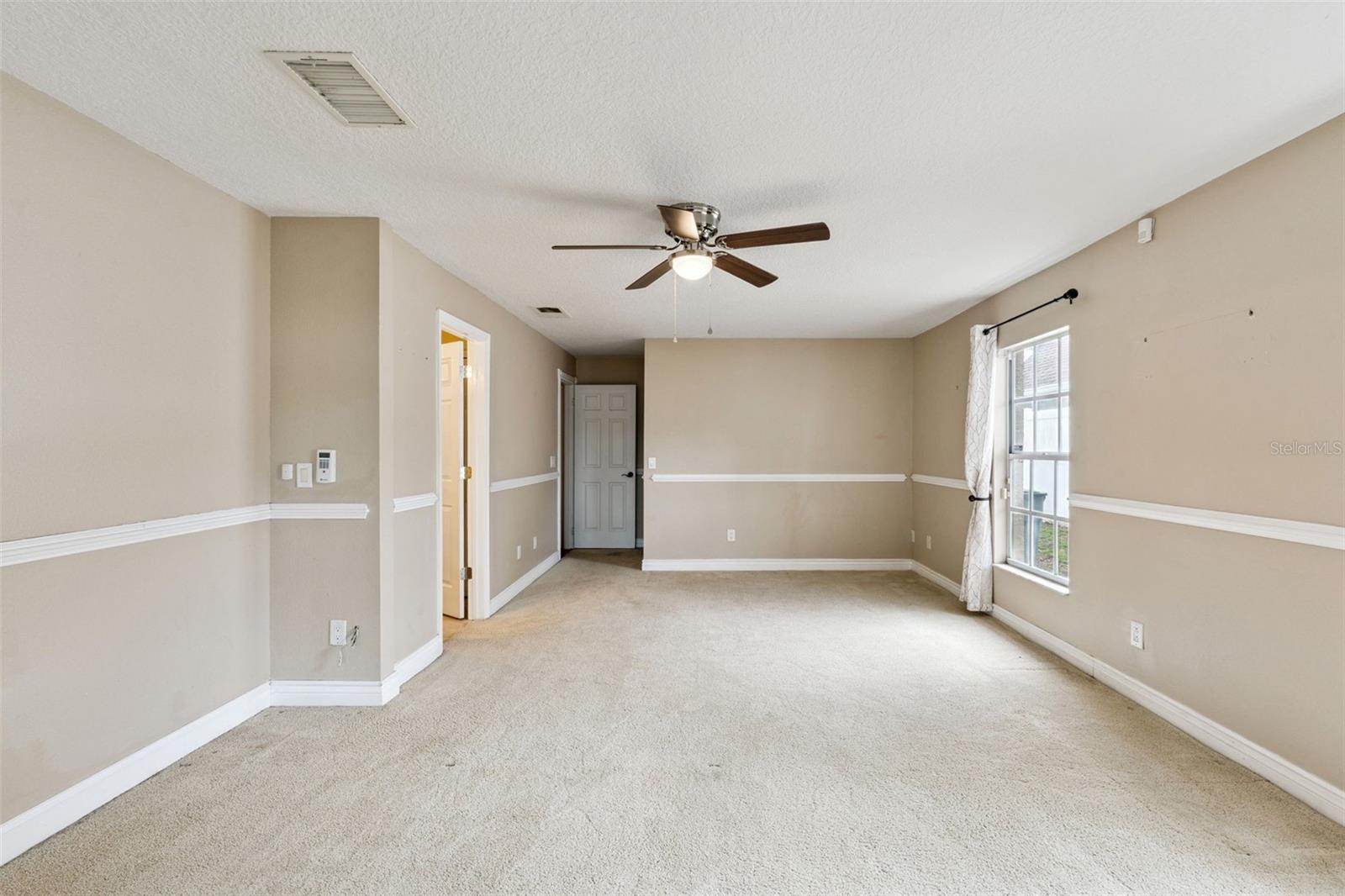 Image 20 of 58 For 12406 Harney Drive