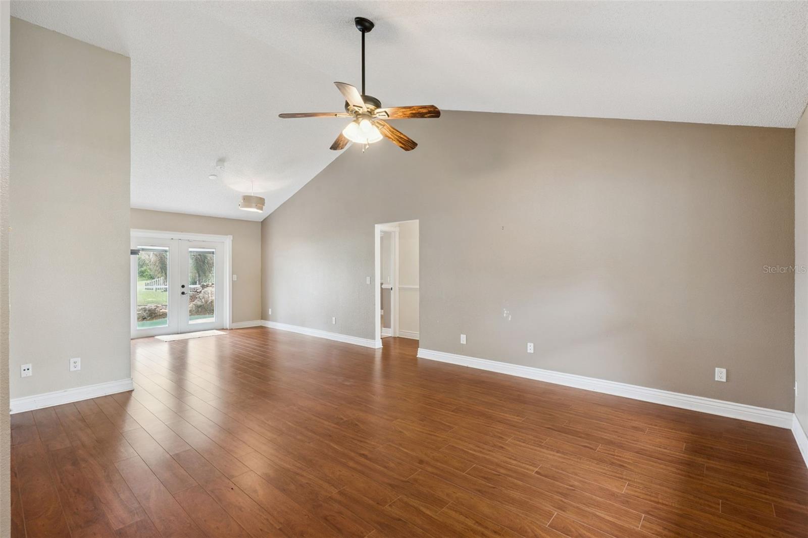 Image 6 of 58 For 12406 Harney Drive