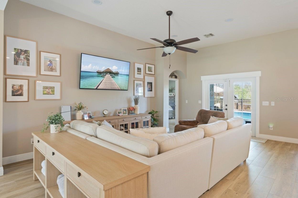 Image 15 of 71 For 16805 Beauclaire Court