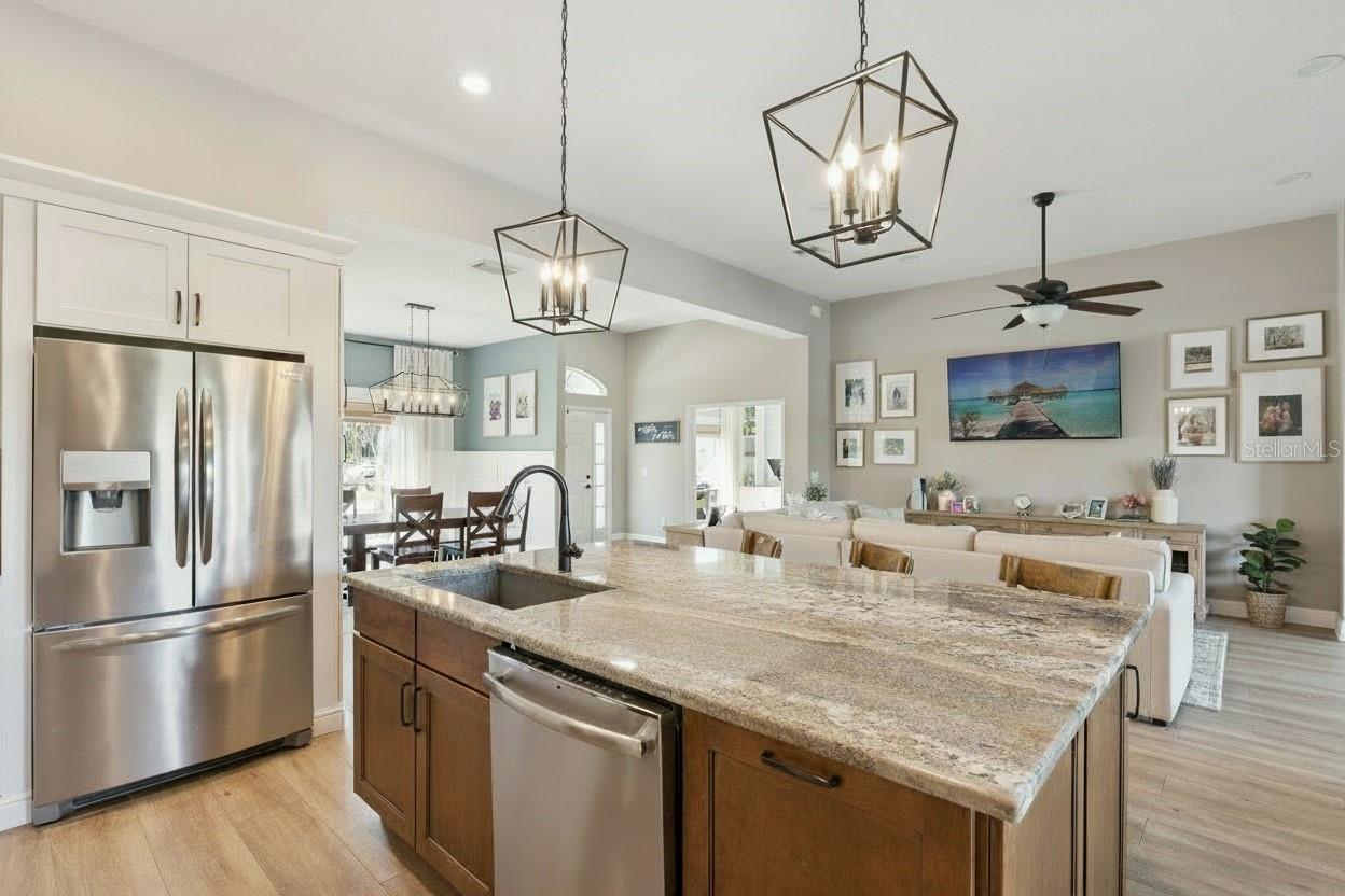 Image 21 of 71 For 16805 Beauclaire Court