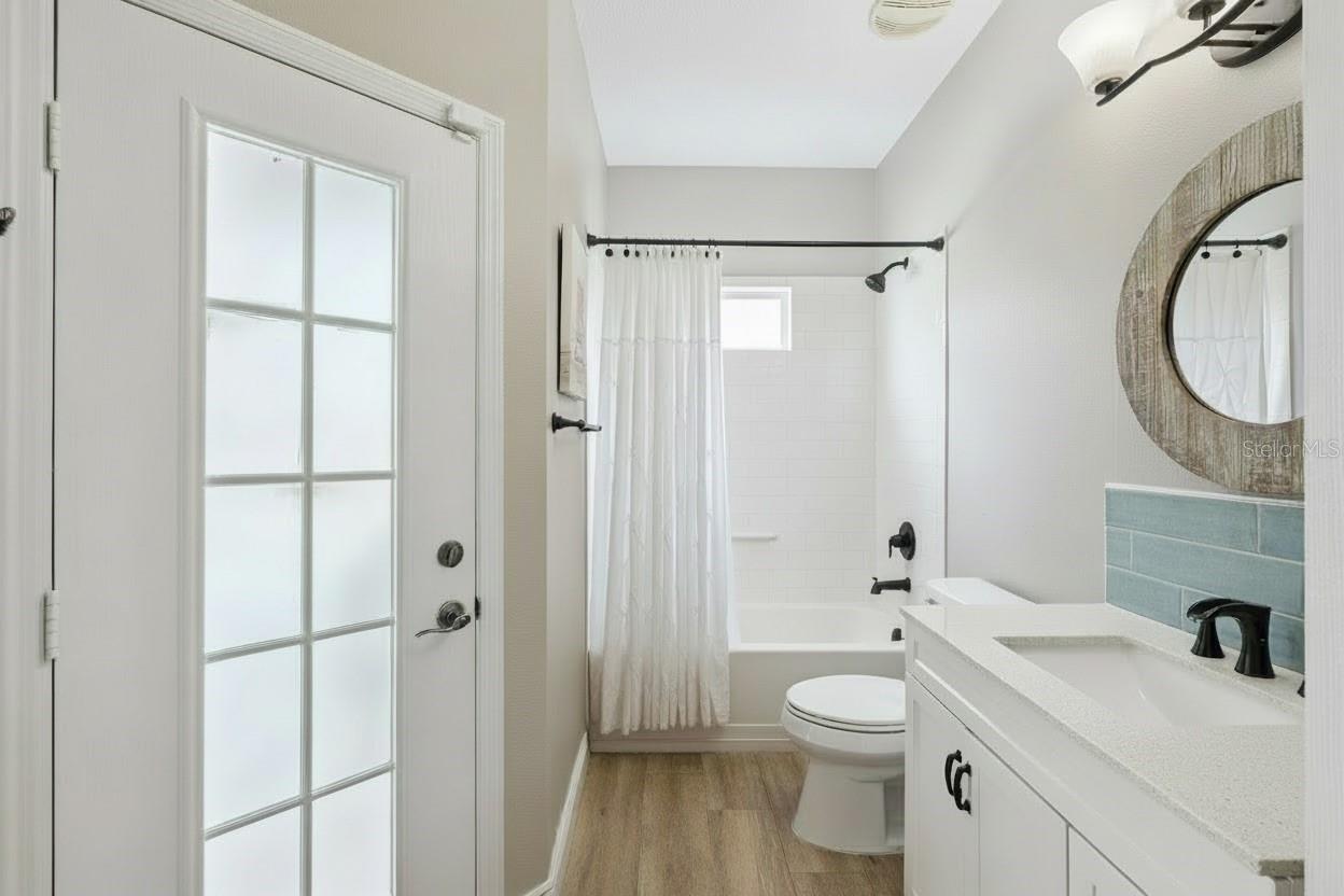 Image 37 of 71 For 16805 Beauclaire Court