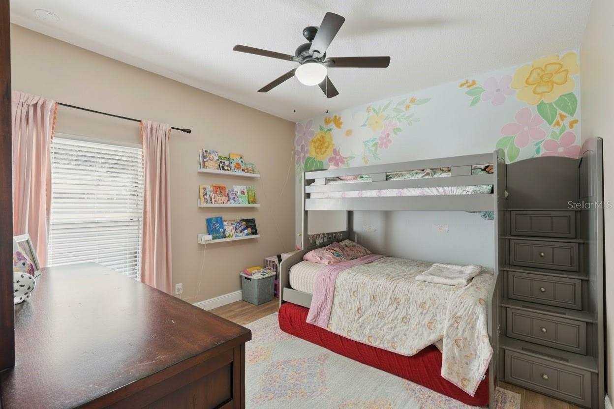 Image 39 of 71 For 16805 Beauclaire Court