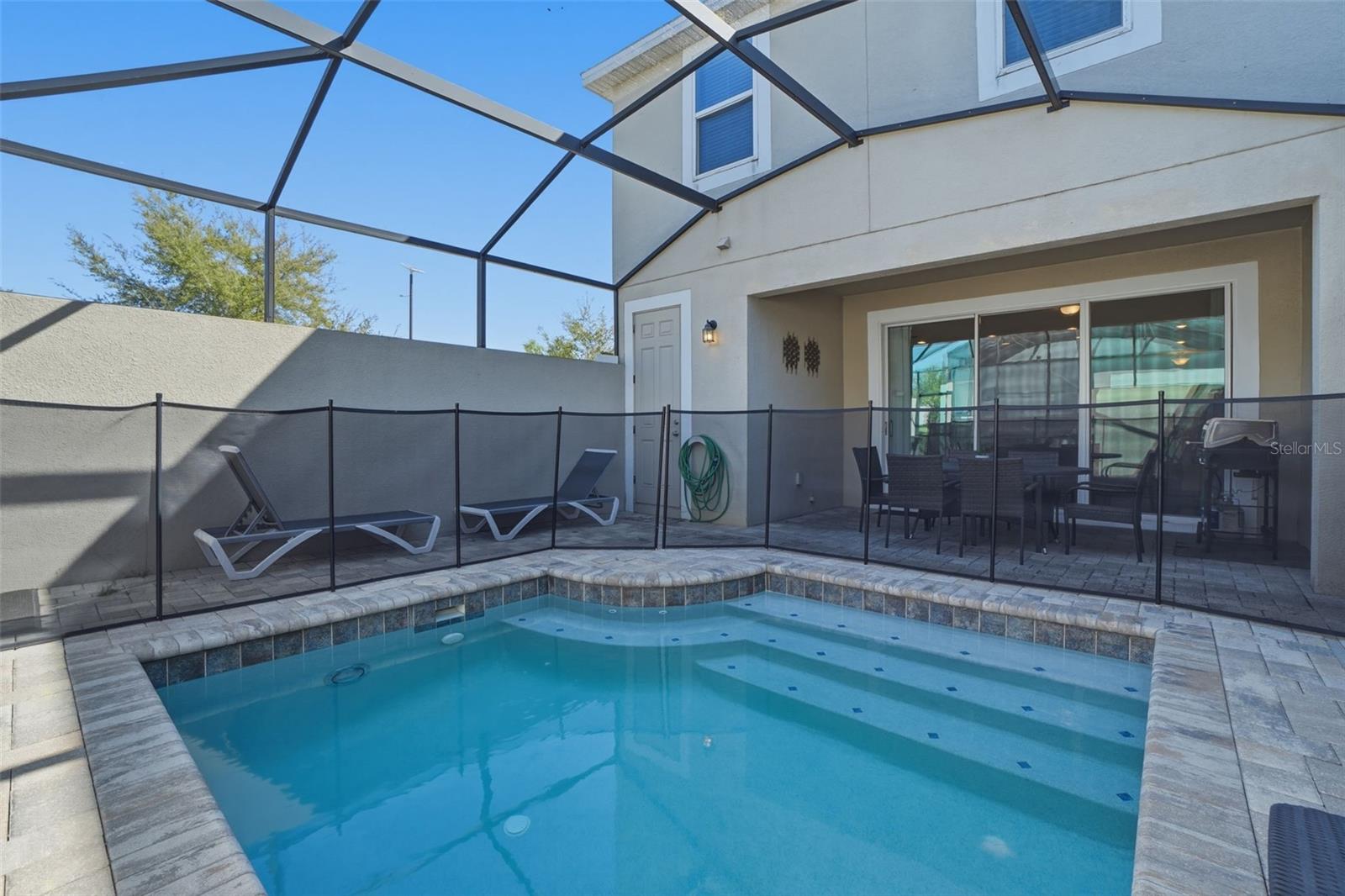 Image 44 of 66 For 1570 Carey Palm Circle