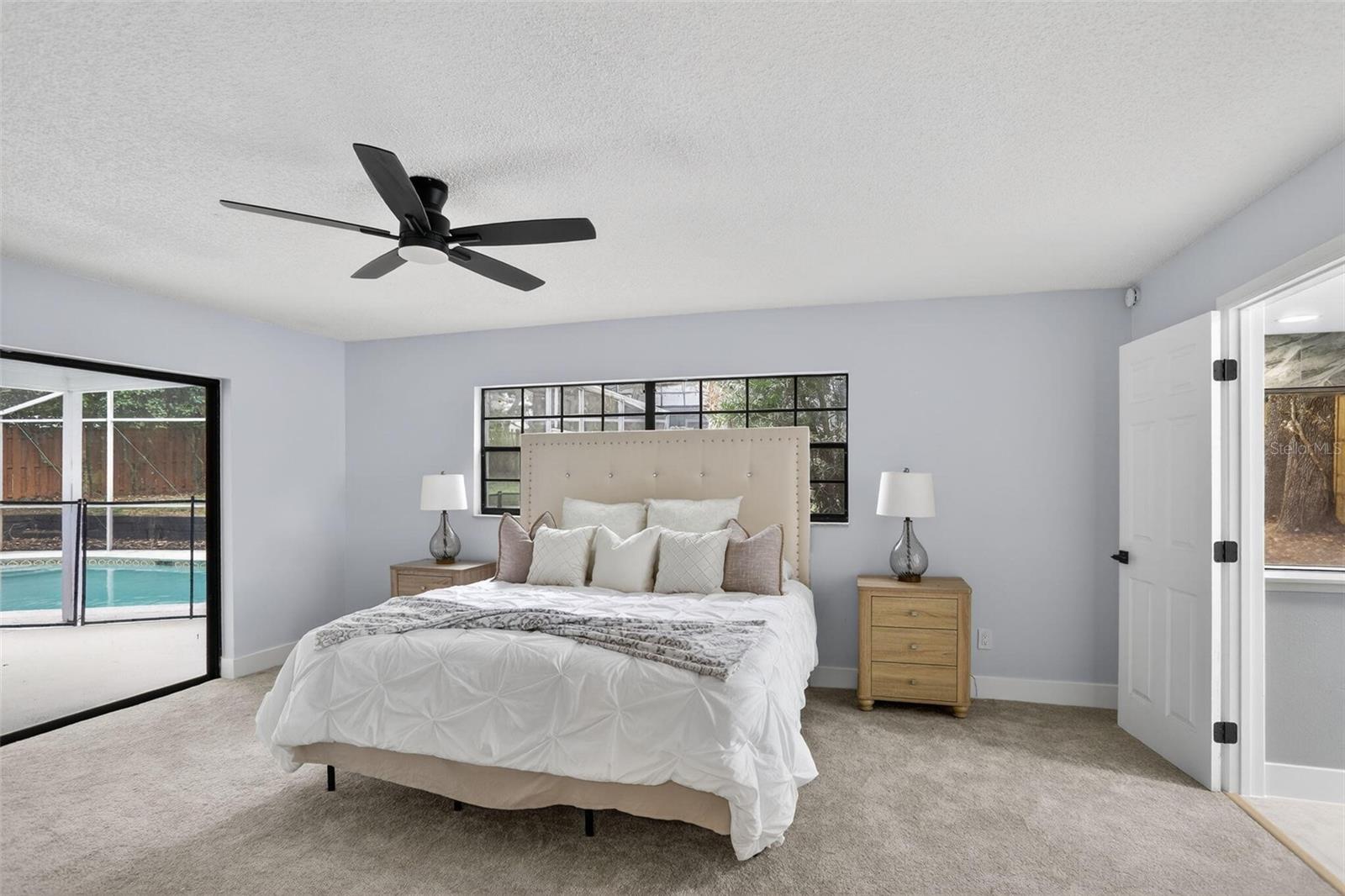 Image 15 of 36 For 216 Thistlewood Circle