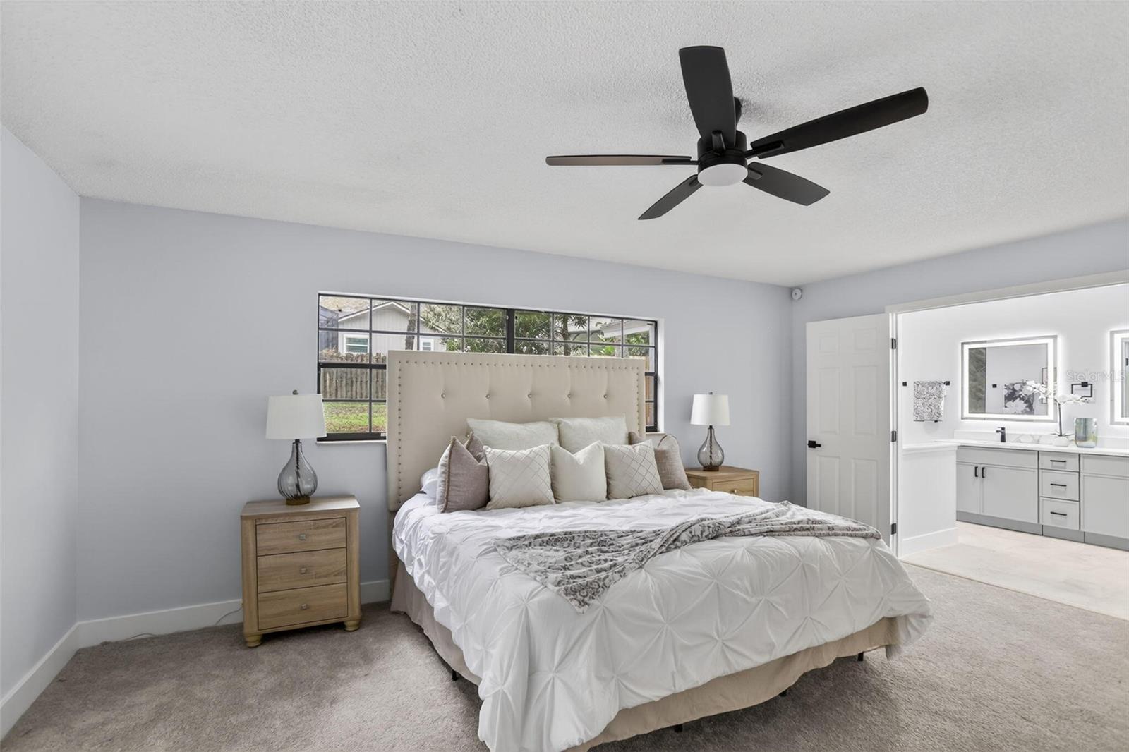 Image 16 of 36 For 216 Thistlewood Circle