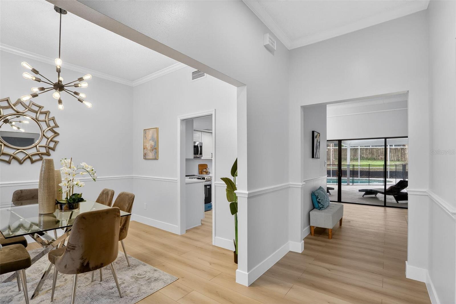 Image 5 of 36 For 216 Thistlewood Circle