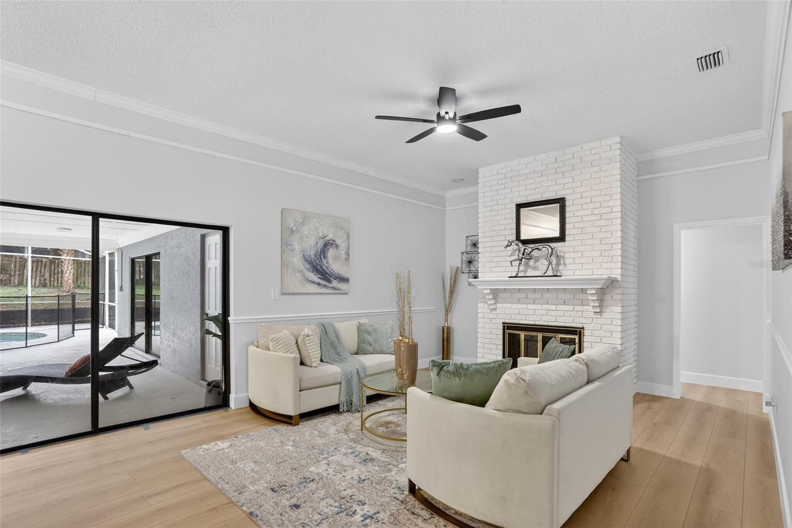 Image 8 of 36 For 216 Thistlewood Circle