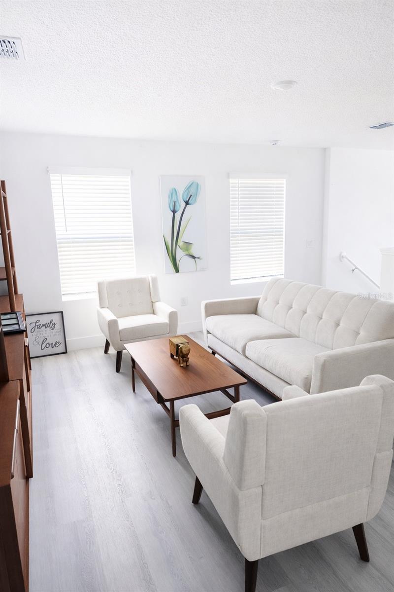 Image 10 of 19 For 4450 Rapallo Avenue