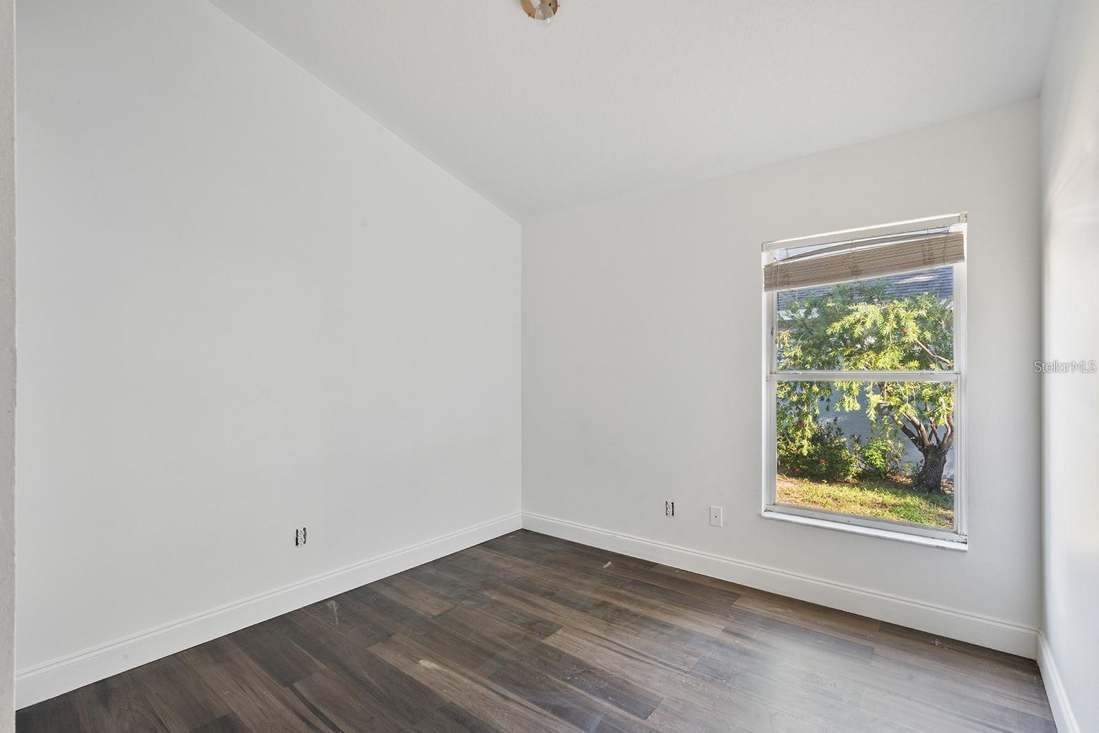 Image 11 of 17 For 608 Bridge Creek Boulevard