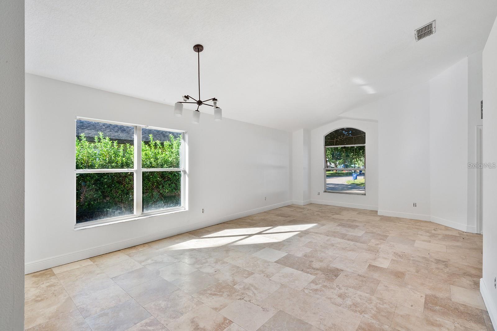 Image 3 of 17 For 608 Bridge Creek Boulevard