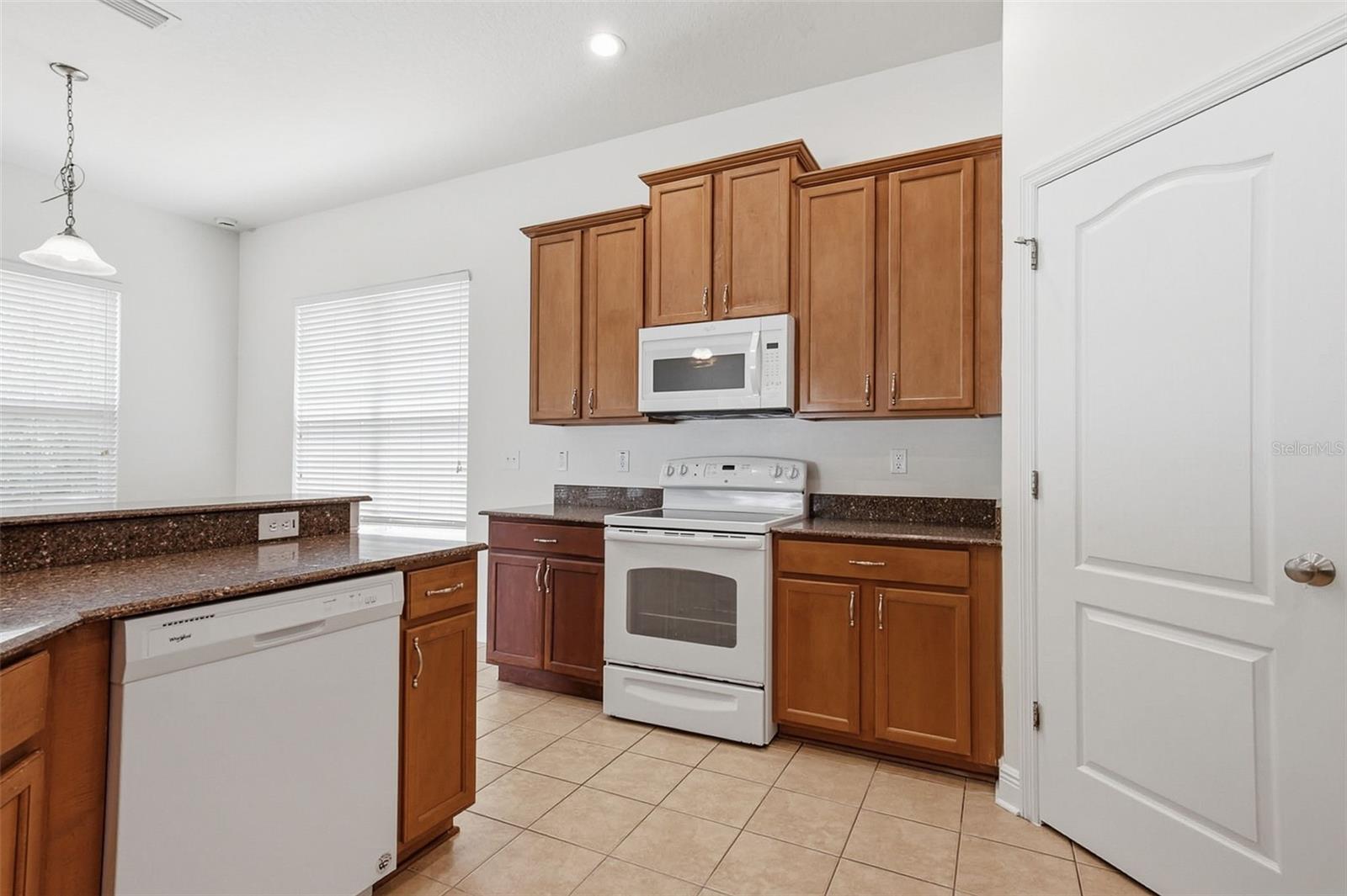 Image 17 of 37 For 7550 Bulls Head Drive