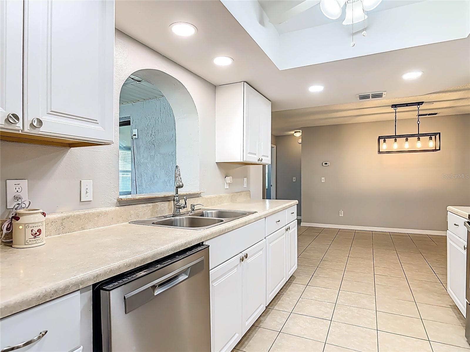 Image 19 of 48 For 1815 Travelers Palm Drive