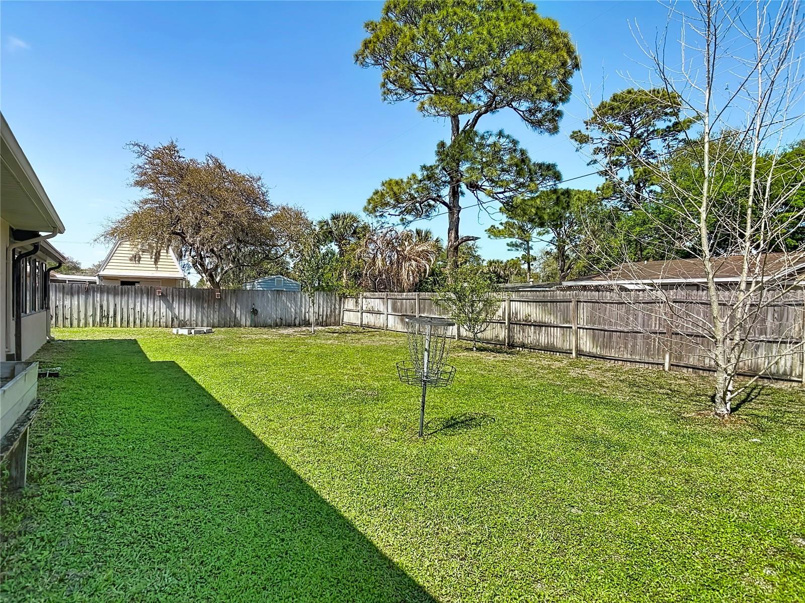 Image 37 of 48 For 1815 Travelers Palm Drive