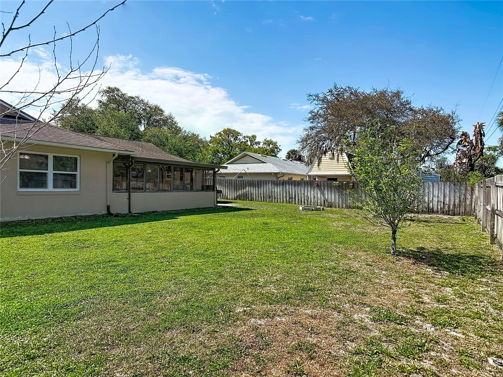 Image 38 of 48 For 1815 Travelers Palm Drive