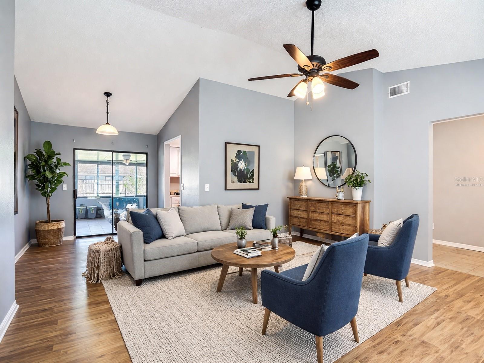 Image 6 of 48 For 1815 Travelers Palm Drive