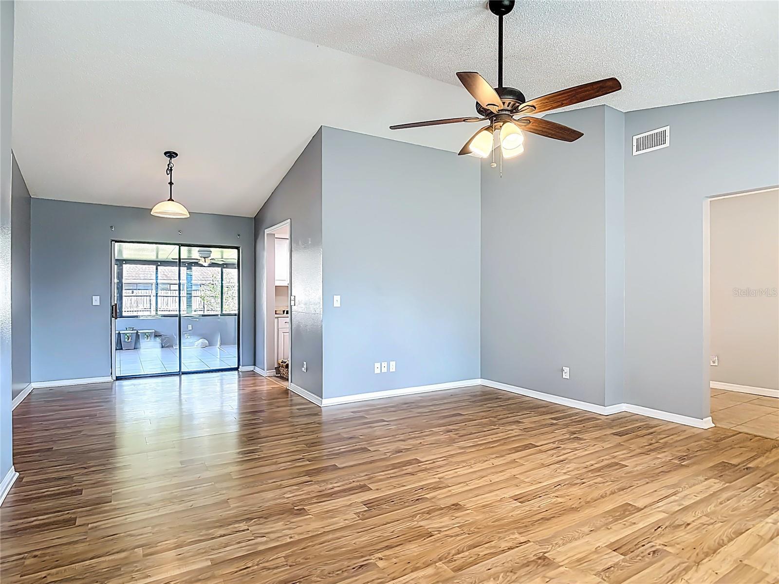 Image 7 of 48 For 1815 Travelers Palm Drive