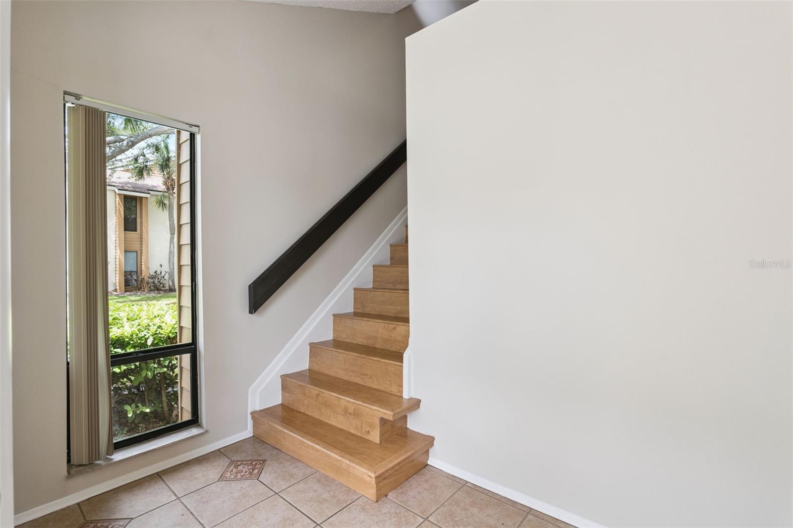 Image 2 of 42 For 2901 Clubview Drive U1